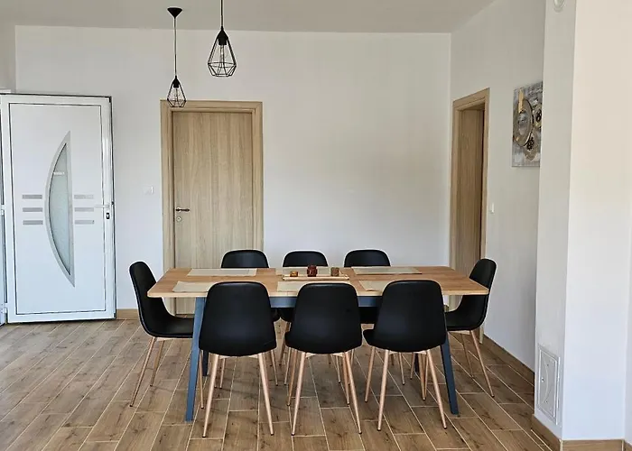 Apartament Beachfront Beauty *