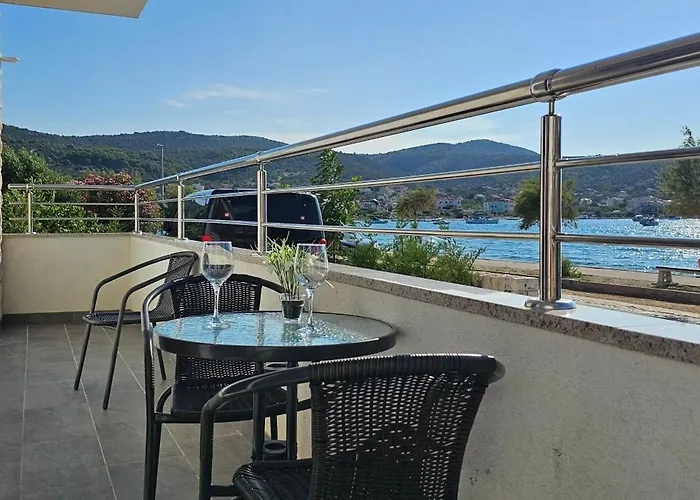 Apartament Beachfront Beauty Vinišće