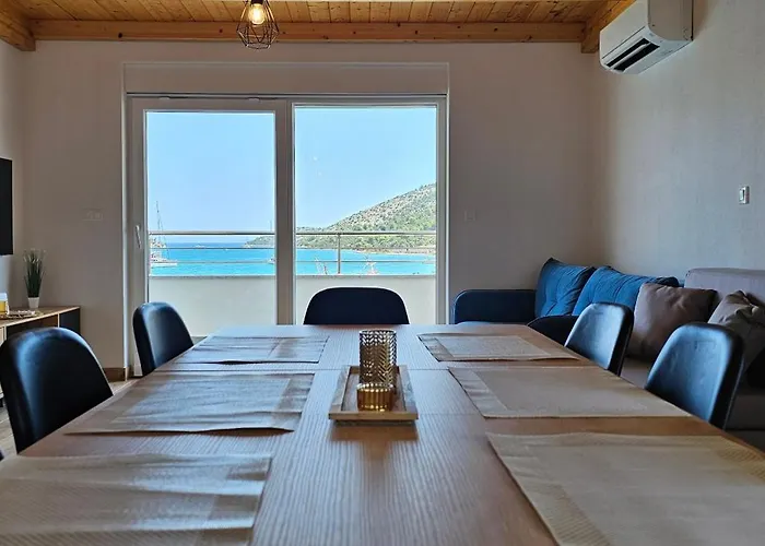 Beachfront Beauty Apartament Vinišće