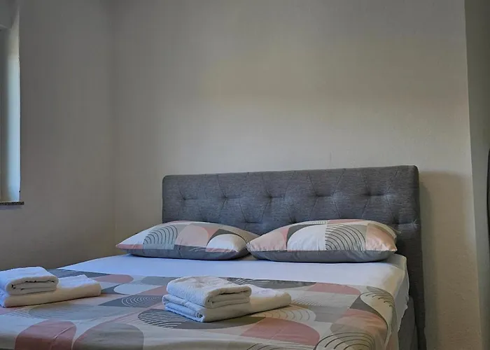 Beachfront Beauty Apartament