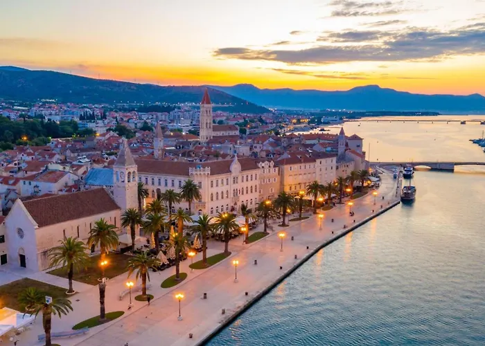 Beachfront Beauty * Vinišće