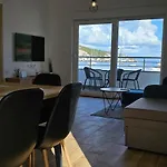 Beachfront Beauty * Vinišće