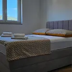 Beachfront Beauty Apartament Vinišće