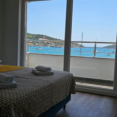 Beachfront Beauty *