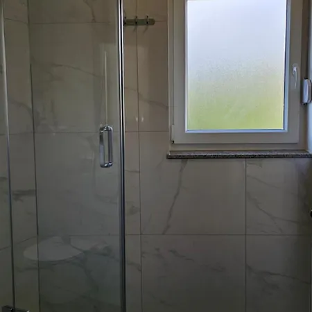 Beachfront Beauty 아파트